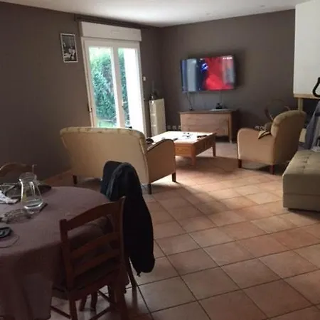 Maison Independante Confort, Ideale Pour Des Deplacements Professionnels * Vern-sur-Seiche